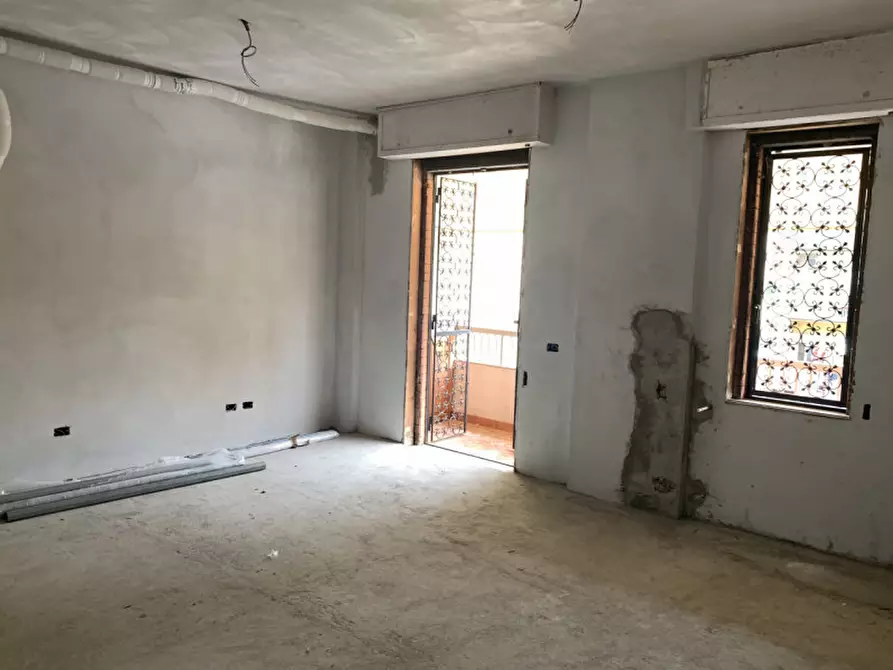 Immagine 1 di Appartamento in vendita  in LUNGARNO FERRUCCI a Firenze