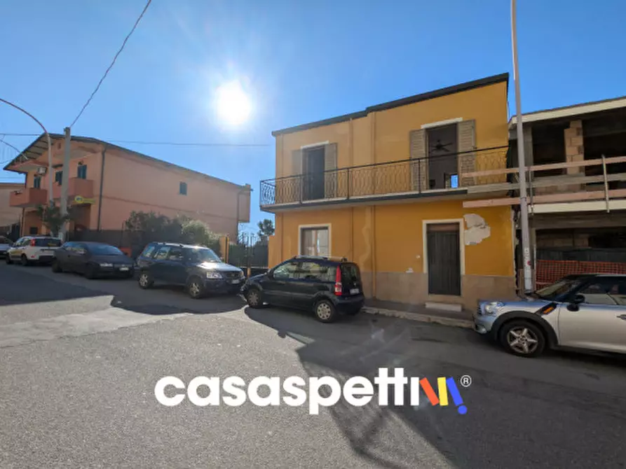 Immagine 2 di Casa indipendente in vendita  in Strada Statale 106, 288 a Montebello Ionico