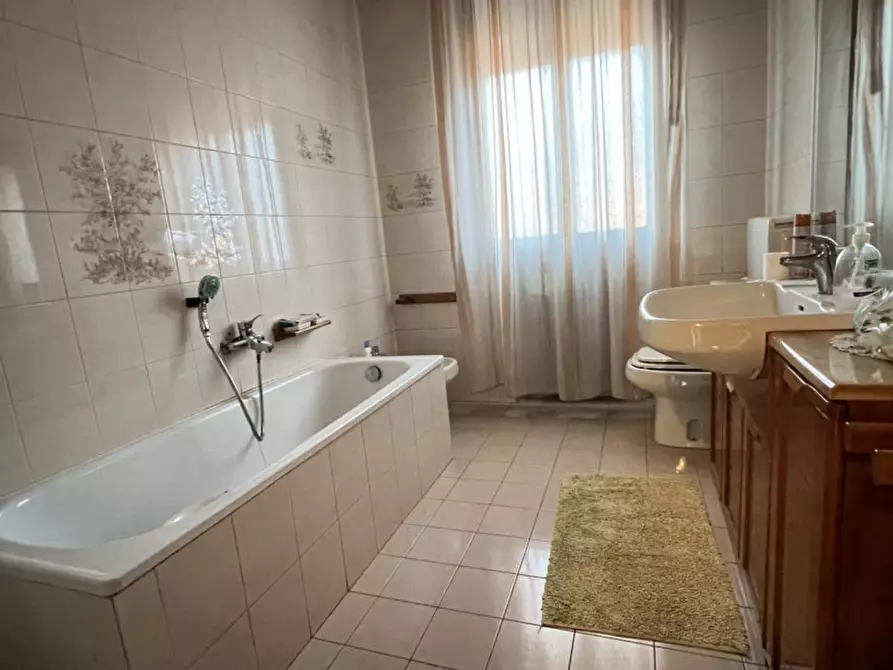 Immagine 12 di Appartamento in vendita  in Via Albettoniera a Rovolon