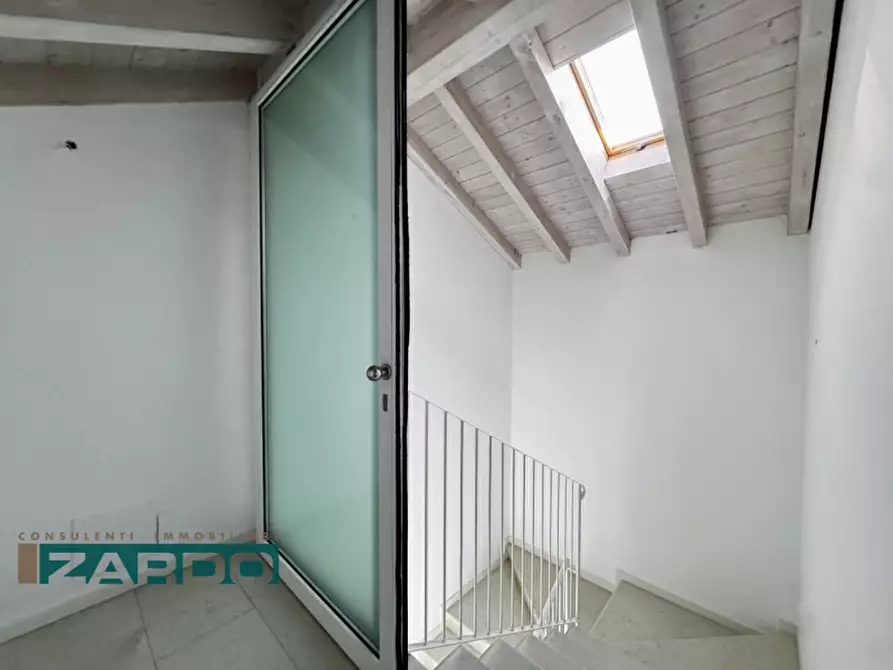 Immagine 6 di Ufficio in affitto  a Castello Di Godego