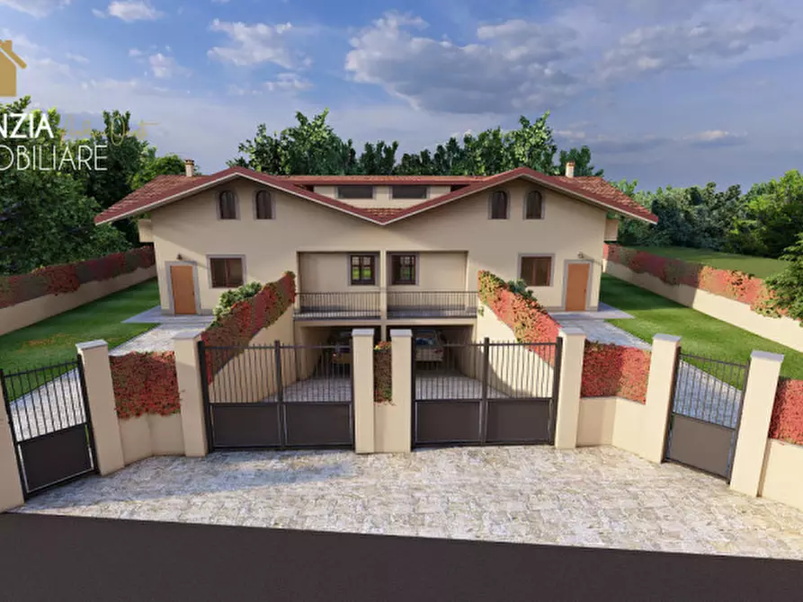 Immagine 12 di Casa bifamiliare in vendita  in via dellle ortensie a Rocca Di Papa