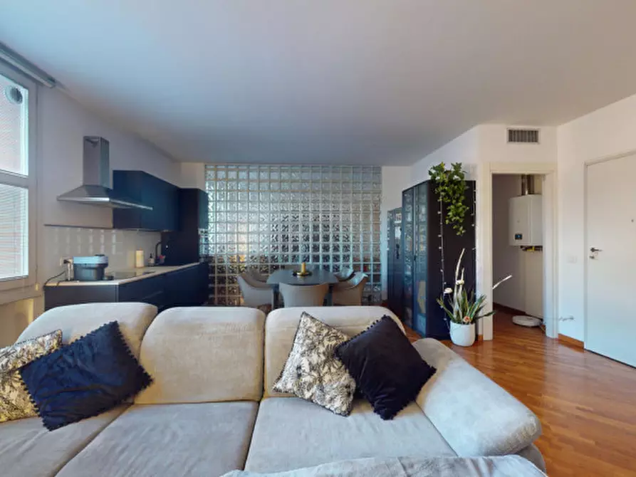 Immagine 1 di Appartamento in vendita  in Via Legione Antonini a Vicenza