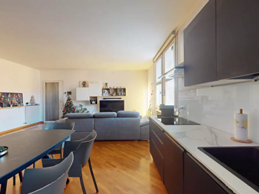 Immagine 3 di Appartamento in vendita  in Via Legione Antonini a Vicenza