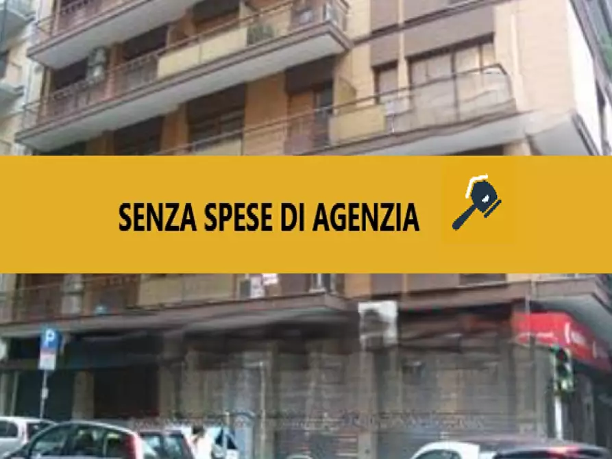 Immagine 2 di Appartamento in vendita  in Via de Rossi, 57 a Bari