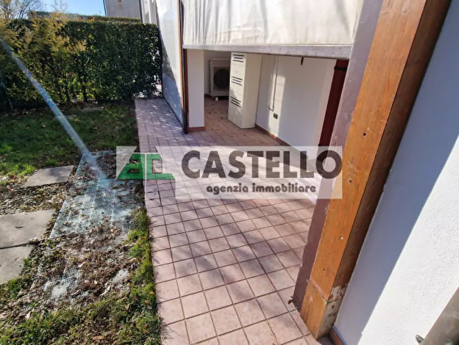 Immagine 5 di Casa bifamiliare in vendita  in Via Bassa III n°1 a Campodarsego