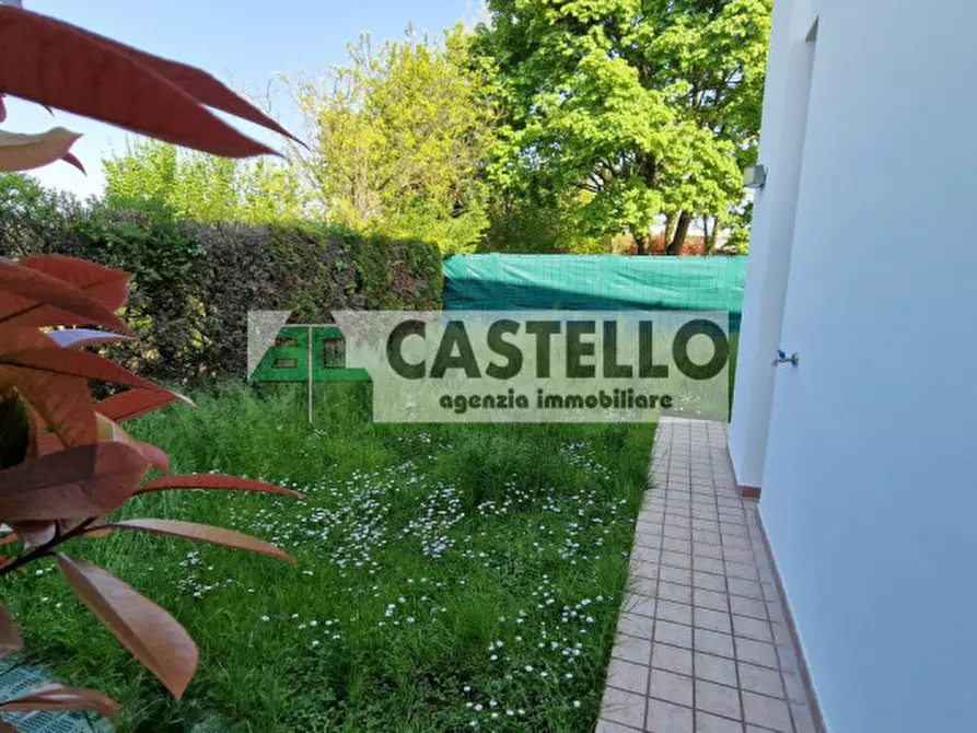 Immagine 6 di Casa bifamiliare in vendita  in Via Bassa III n°1 a Campodarsego