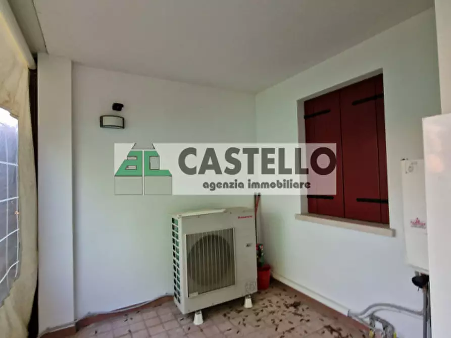 Immagine 10 di Casa bifamiliare in vendita  in Via Bassa III n°1 a Campodarsego