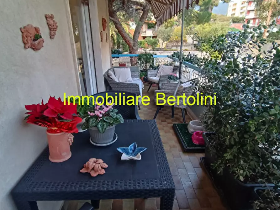 Immagine 3 di Appartamento in vendita  in VIA PADRE SEMERIA a San Remo