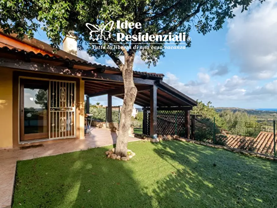 Immagine 1 di Casa bifamiliare in vendita  in Ruoni a Santa Teresa Gallura