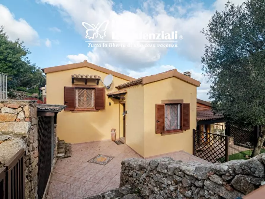 Immagine 5 di Casa bifamiliare in vendita  in Ruoni a Santa Teresa Gallura