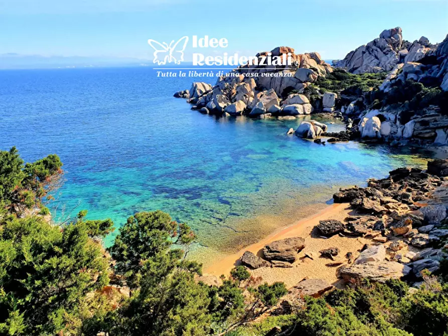 Immagine 6 di Casa bifamiliare in vendita  in Ruoni a Santa Teresa Gallura