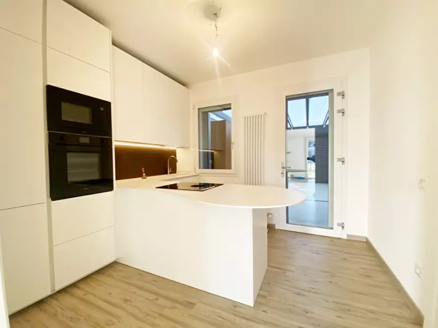 Immagine 23 di Villetta a schiera in vendita  in Via Pino da Zara a Carbonera