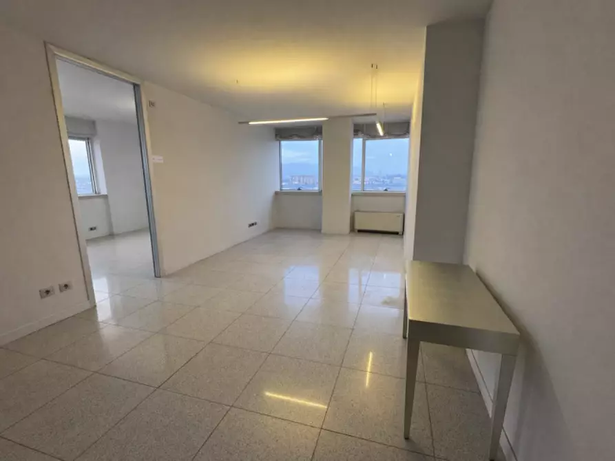 Immagine 8 di Ufficio in affitto  in Via Orzinuovi, 20 a Brescia