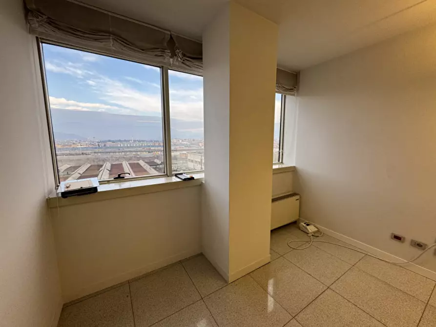 Immagine 15 di Ufficio in affitto  in Via Orzinuovi, 20 a Brescia