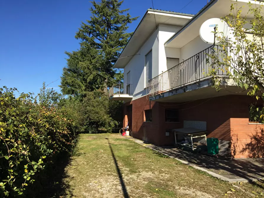 Immagine 10 di Villa in vendita  in Via Salute a Rossano Veneto