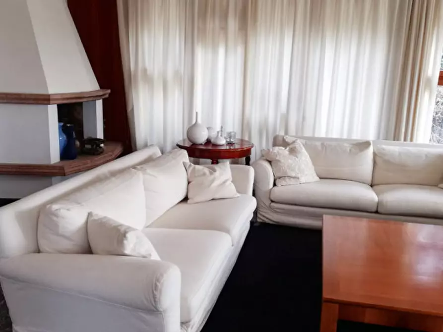Immagine 14 di Villa in vendita  in Via Salute a Rossano Veneto