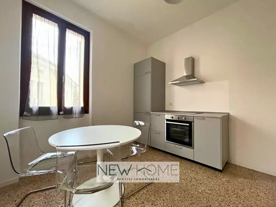 Immagine 8 di Camera in affitto  in Via Filippo Rosa Morando 22 a Verona