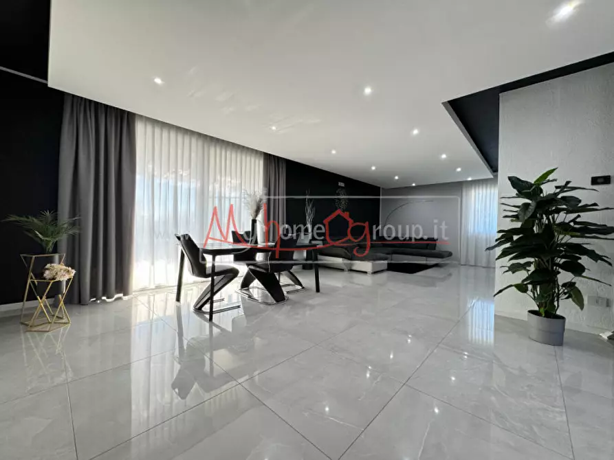 Immagine 6 di Villa in vendita  a Curtarolo