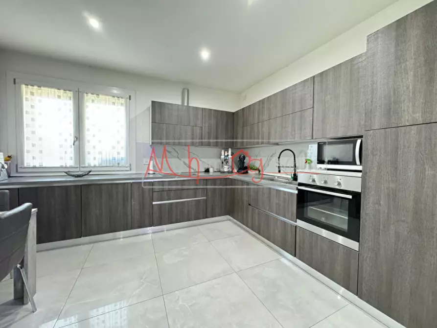 Immagine 8 di Villa in vendita  a Curtarolo