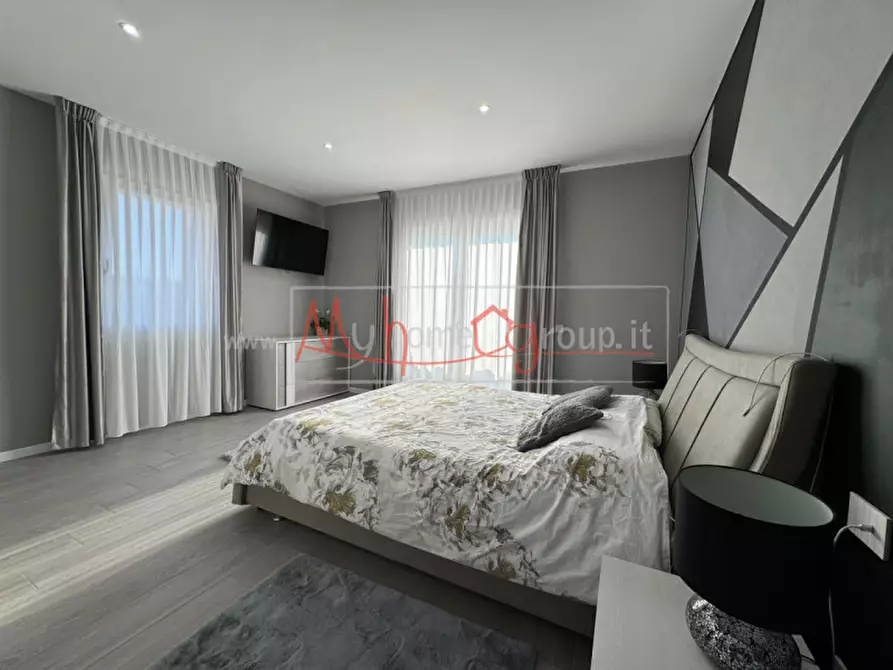 Immagine 9 di Villa in vendita  a Curtarolo