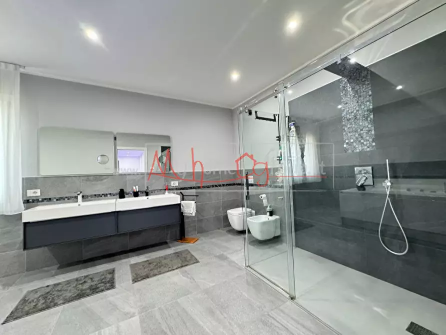 Immagine 14 di Villa in vendita  a Curtarolo