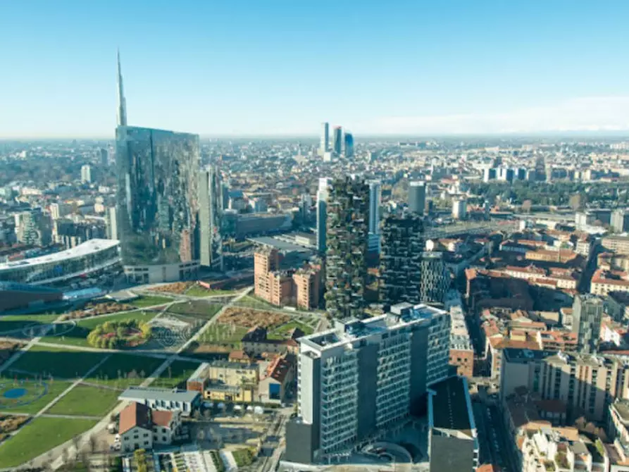 Immagine 7 di Appartamento in vendita  in VIA MUZIO ATTENDOLO DETTO SFORZA, 11 a Milano