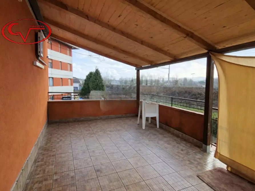 Immagine 4 di Appartamento in vendita  in Piazza Della Repubblica a San Giovanni Valdarno