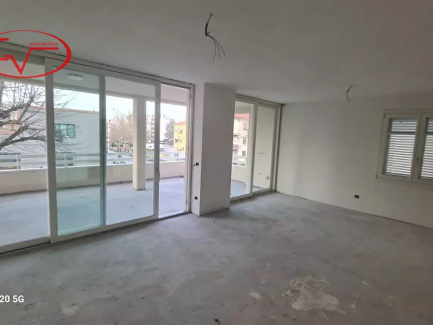 Immagine 7 di Appartamento in vendita  in Viale Giacomo Matteotti a Montevarchi