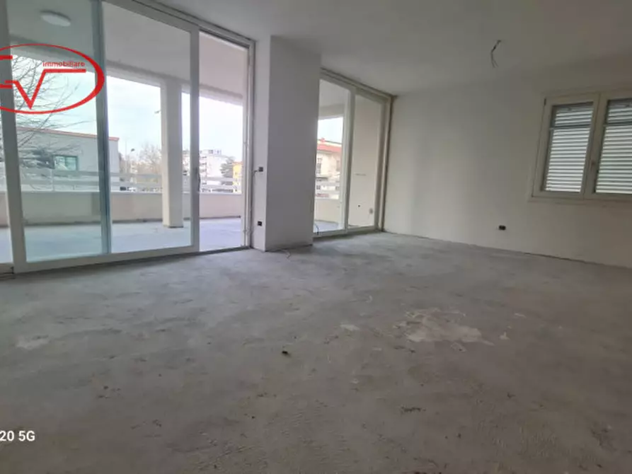 Immagine 8 di Appartamento in vendita  in Viale Giacomo Matteotti a Montevarchi