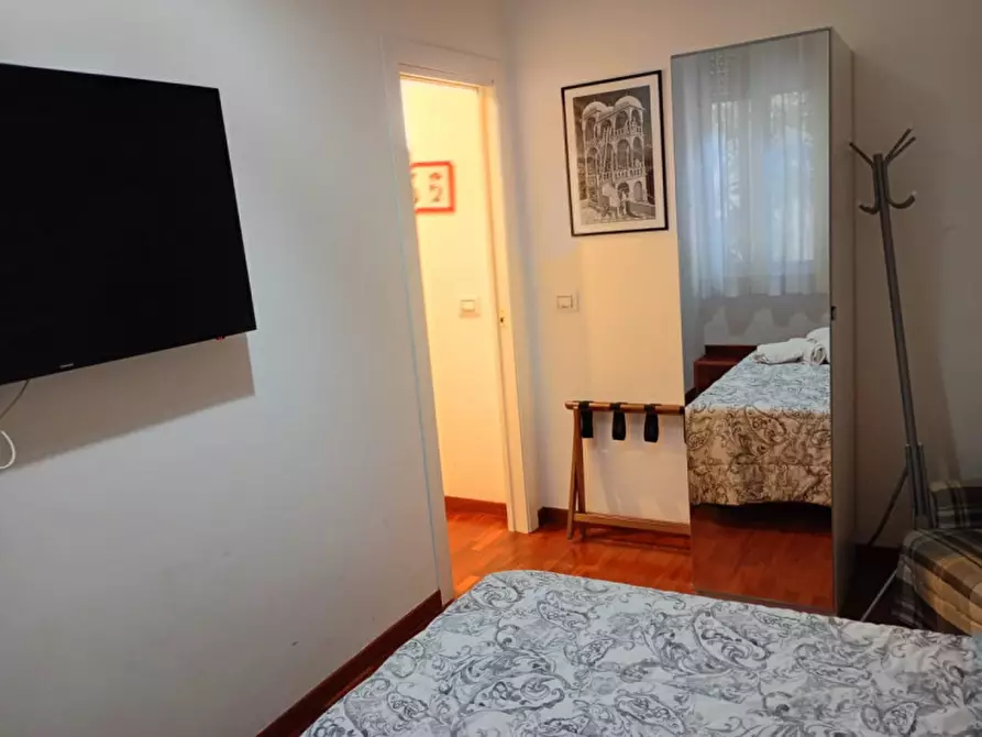 Immagine 3 di Appartamento in affitto  in via michelangelo schipa 63 a Napoli