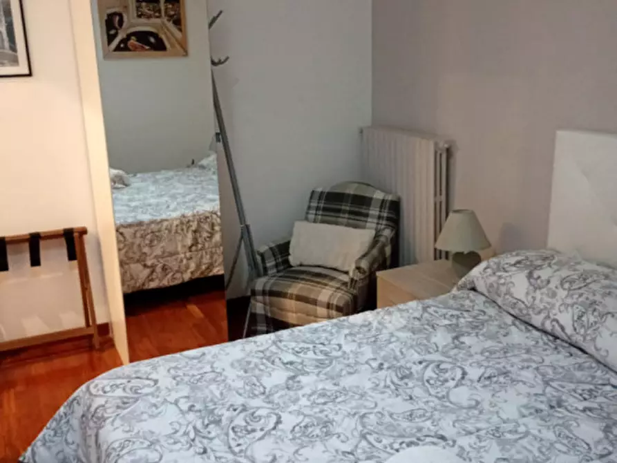 Immagine 6 di Appartamento in affitto  in via michelangelo schipa 63 a Napoli