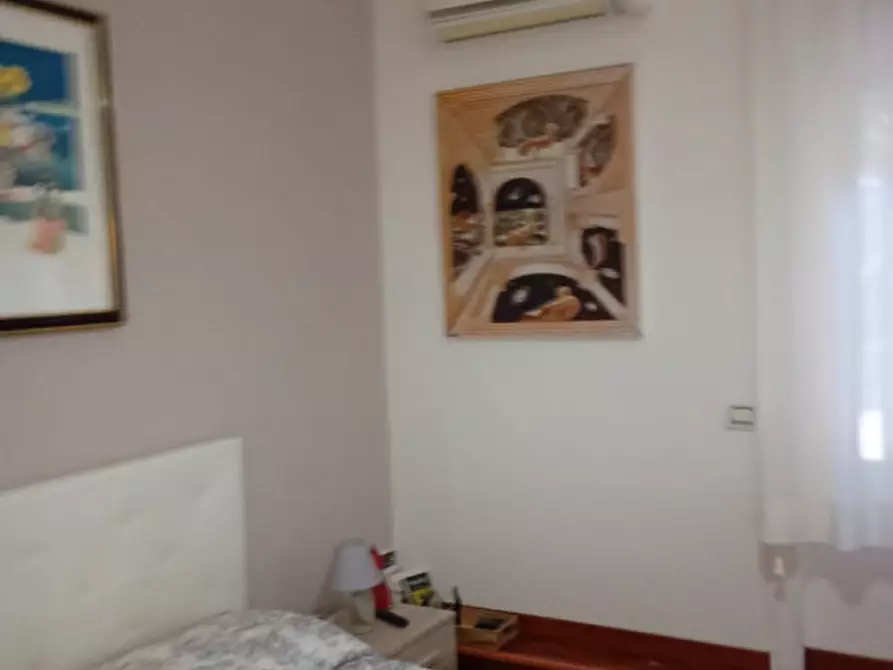 Immagine 9 di Appartamento in affitto  in via michelangelo schipa 63 a Napoli