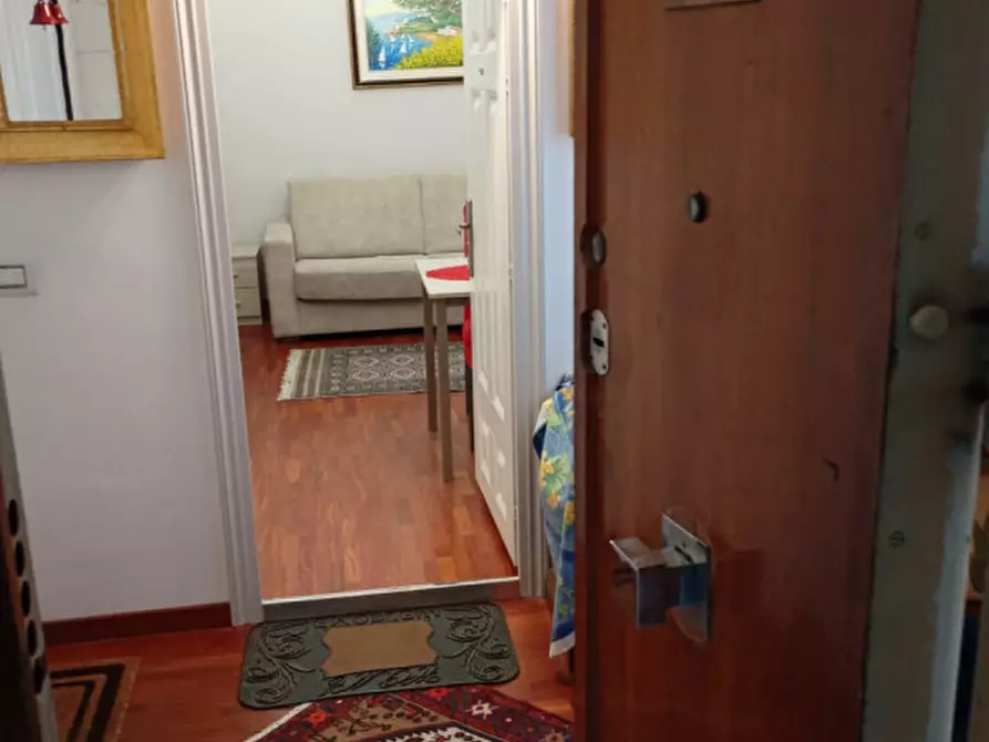 Immagine 40 di Appartamento in affitto  in via michelangelo schipa 63 a Napoli