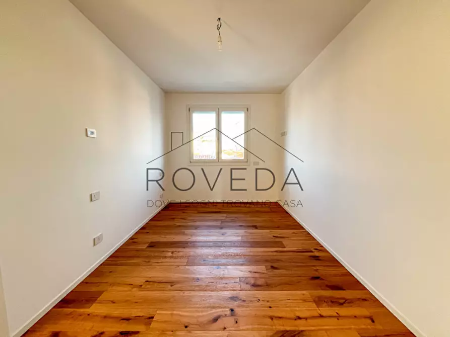 Immagine 7 di Appartamento in vendita  in Via Pietro Bertolini a Treviso