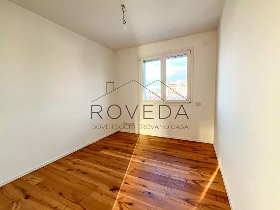 Immagine 8 di Appartamento in vendita  in Via Pietro Bertolini a Treviso