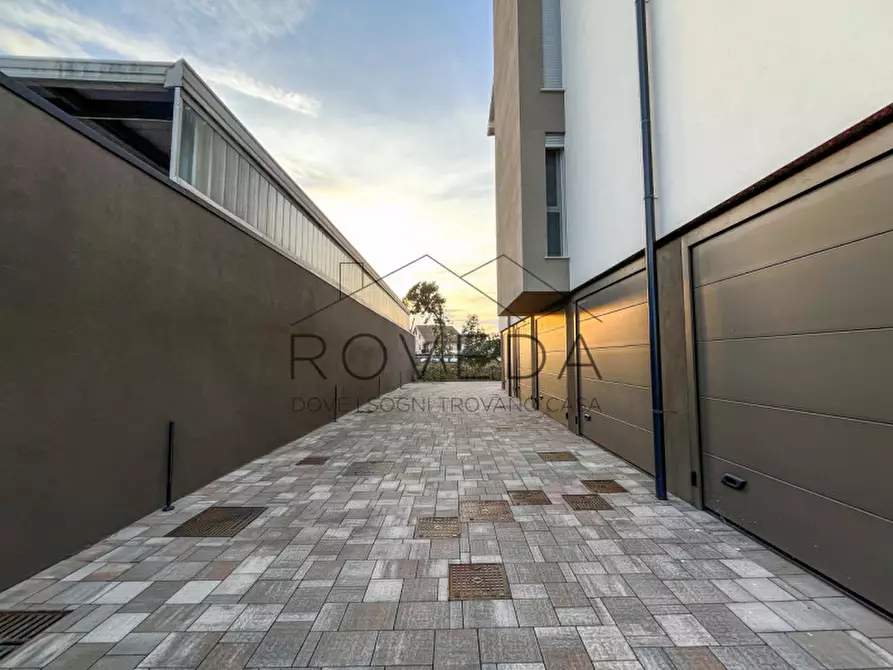 Immagine 15 di Appartamento in vendita  in Via Pietro Bertolini a Treviso