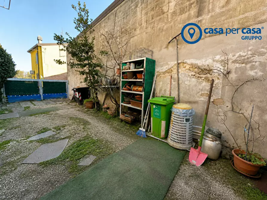 Immagine 16 di Casa bifamiliare in vendita  in Contarina, Via Trento a Porto Viro