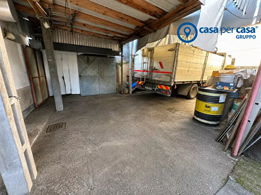 Immagine 17 di Casa bifamiliare in vendita  in Contarina, Via Trento a Porto Viro