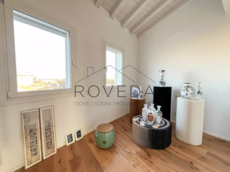 Immagine 13 di Attico in vendita  in Viale Luigi Luzzatti a Treviso