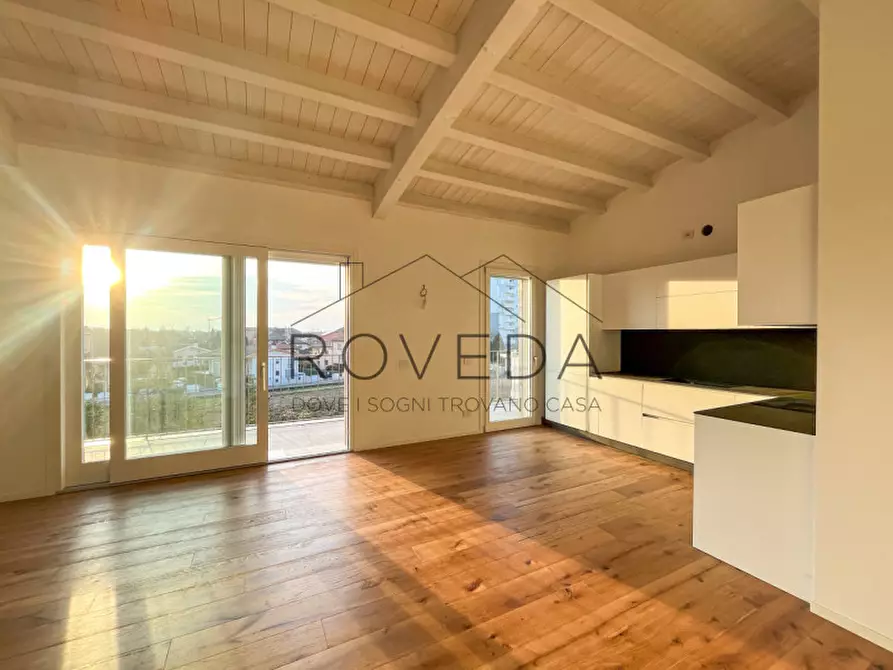 Immagine 1 di Attico in vendita  in Strada comunale delle Corti a Treviso