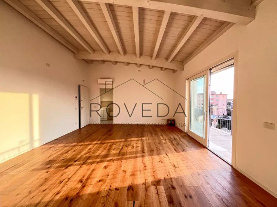 Immagine 7 di Attico in vendita  in Strada comunale delle Corti a Treviso