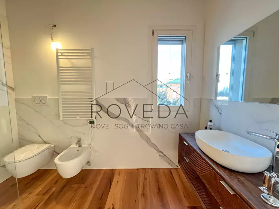 Immagine 9 di Attico in vendita  in Strada comunale delle Corti a Treviso