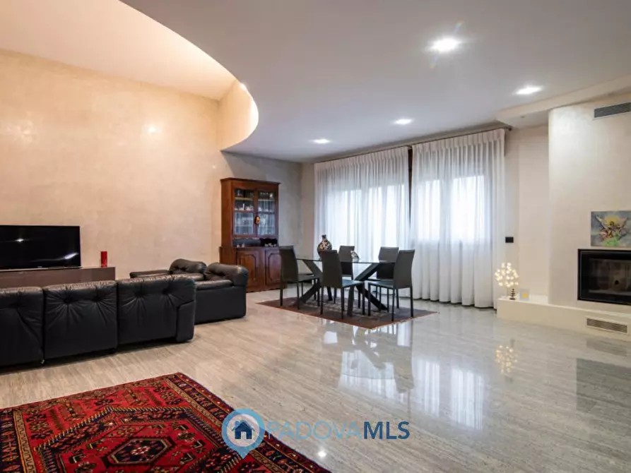 Immagine 34 di Villa in vendita  in Via Gabriele D'Annunzio a Masera' Di Padova