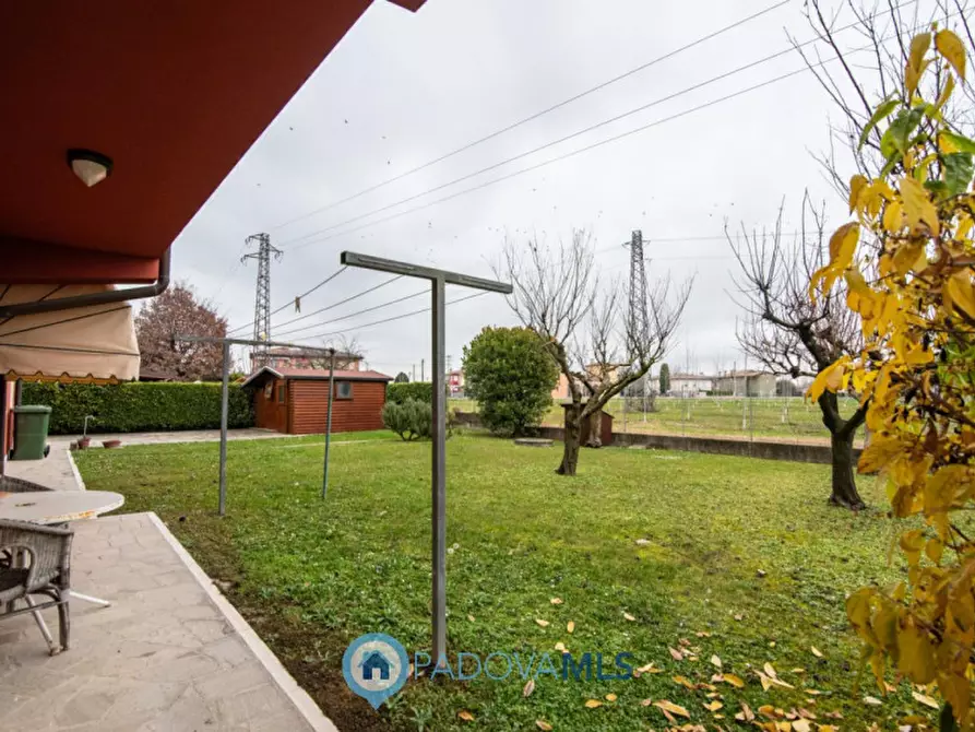 Immagine 38 di Villa in vendita  in Via Gabriele D'Annunzio a Masera' Di Padova