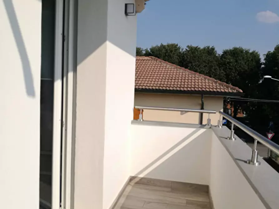 Immagine 6 di Appartamento in vendita  in Via Surrogazione a Calderara Di Reno