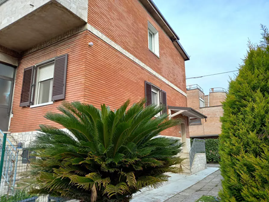 Immagine 7 di Appartamento in vendita  in Via Surrogazione a Calderara Di Reno