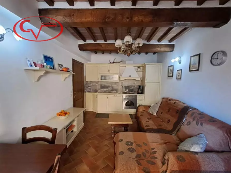 Immagine 2 di Appartamento in vendita  in Via Roma a Gaiole In Chianti