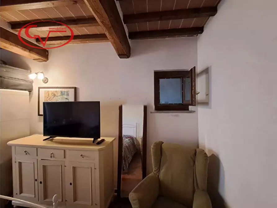 Immagine 11 di Appartamento in vendita  in Via Roma a Gaiole In Chianti