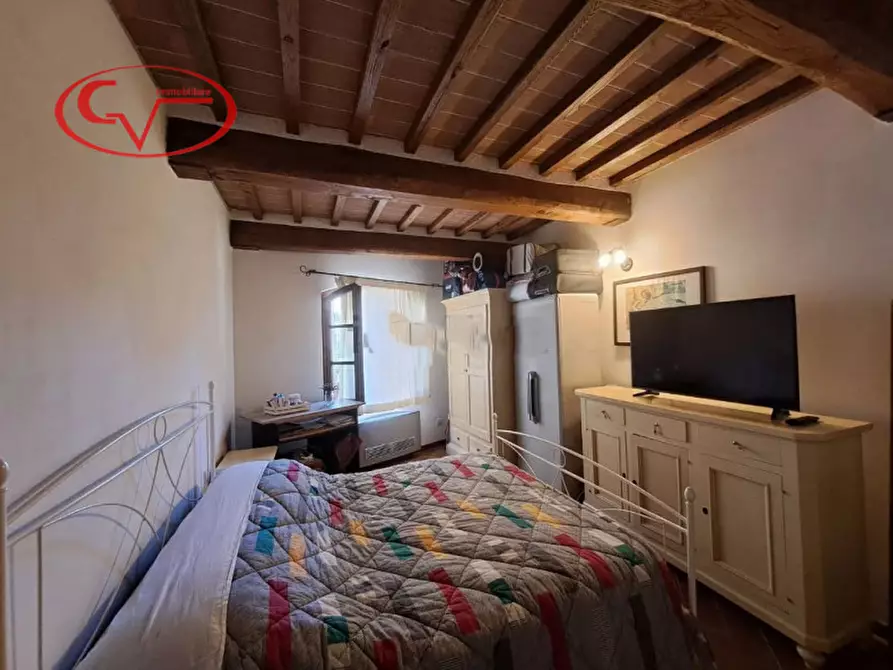 Immagine 12 di Appartamento in vendita  in Via Roma a Gaiole In Chianti