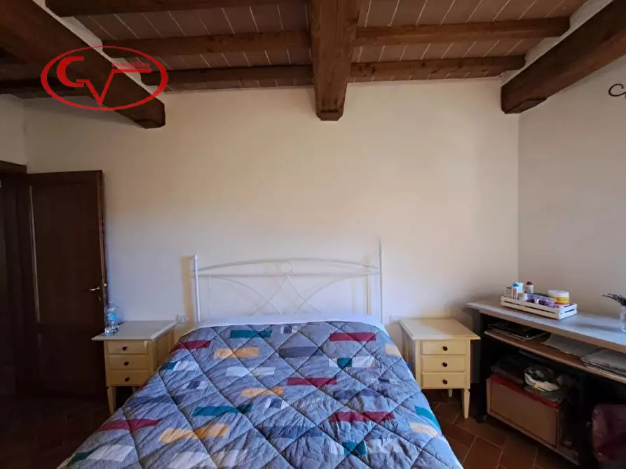 Immagine 13 di Appartamento in vendita  in Via Roma a Gaiole In Chianti